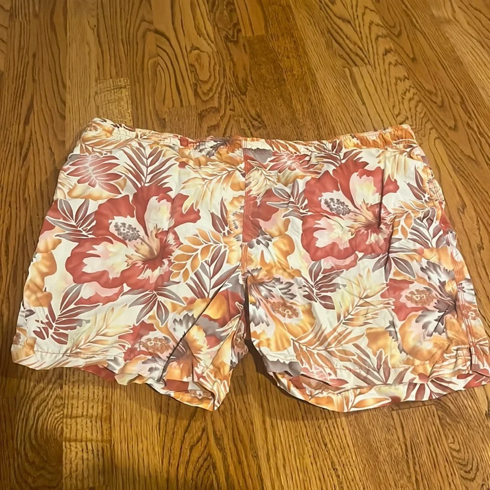 Tommy Bahama Men’s Orange and Red Swim Trunks Size XL